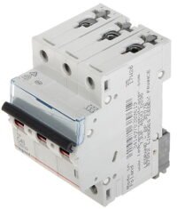 LE -403549 overcurrent switch. Typhase 40a type C Legrand - Picture 1